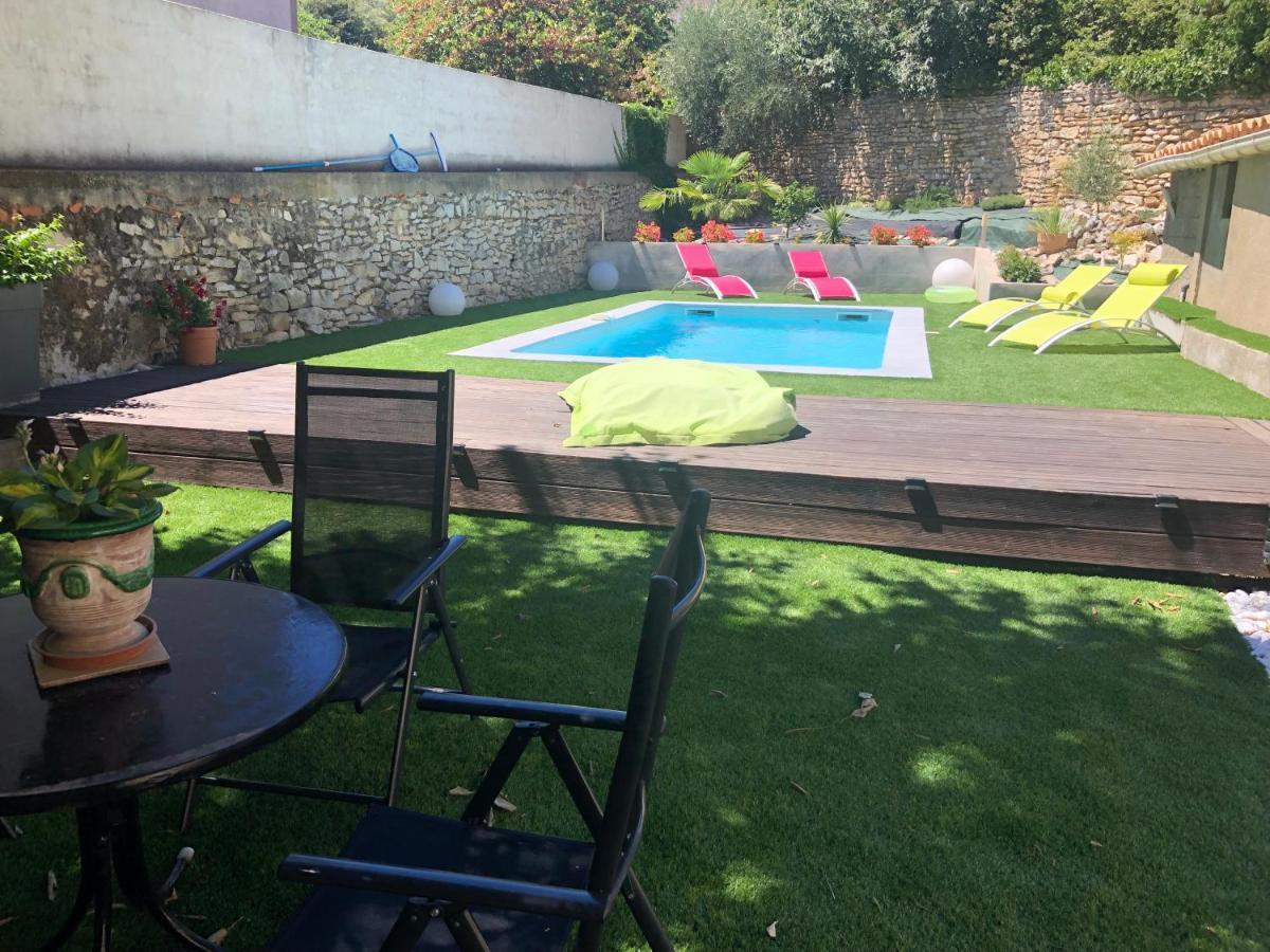 Villa Calme Avec Piscine Privee Nîmes Exterior foto